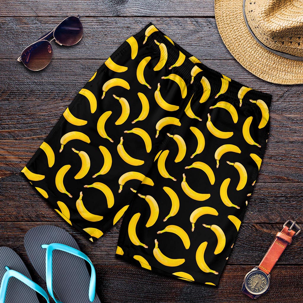 Black Banana Pattern Print Men's Shorts