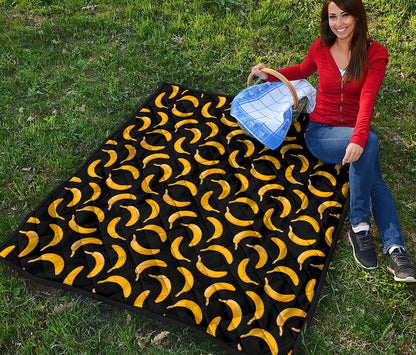 Black Banana Pattern Print Quilt