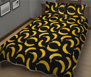 Black Banana Pattern Print Quilt Bed Set