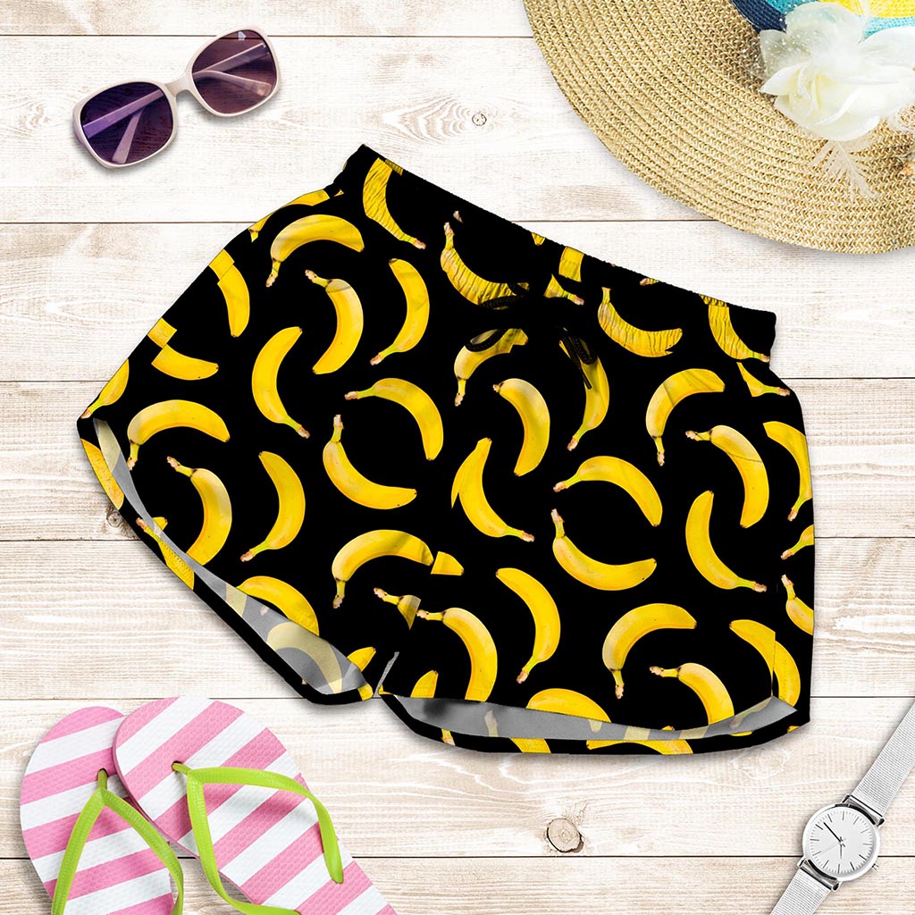 Black Banana Pattern Print Women's Shorts