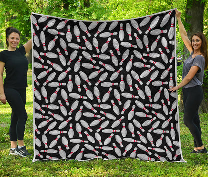 Black Bowling Pins Pattern Print Quilt