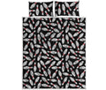Black Bowling Pins Pattern Print Quilt Bed Set