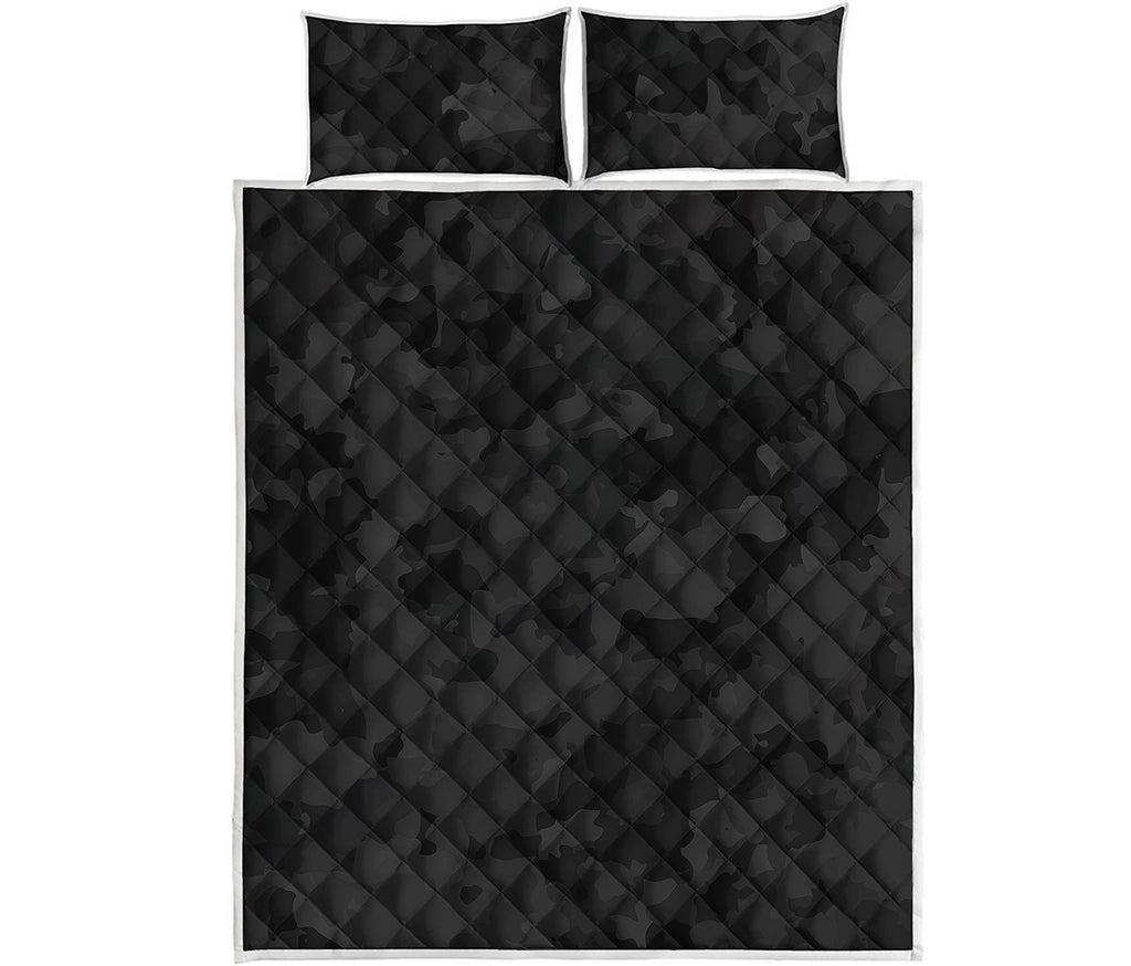 Black Camouflage Print Quilt Bed Set