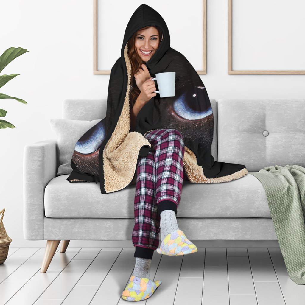 Black Cat Eyes Print Hooded Blanket GearFrost