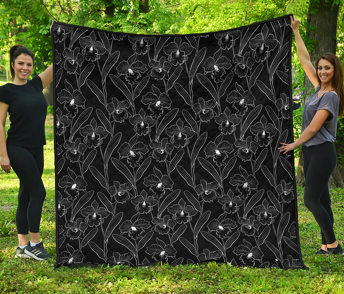 Black Cattleya Flower Pattern Print Quilt