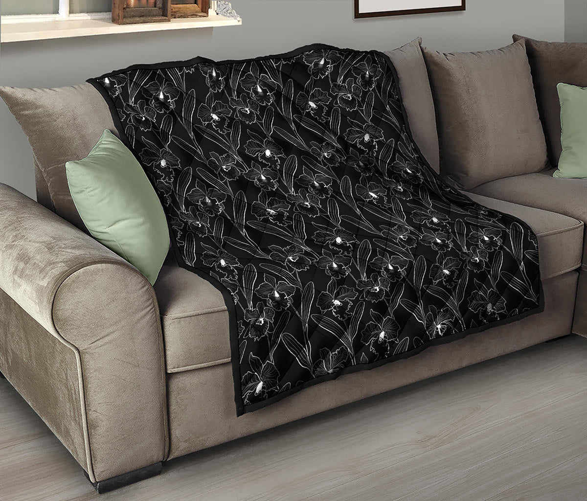 Black Cattleya Flower Pattern Print Quilt