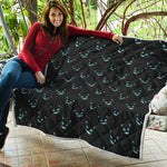 Black Cheshire Cat Pattern Print Quilt