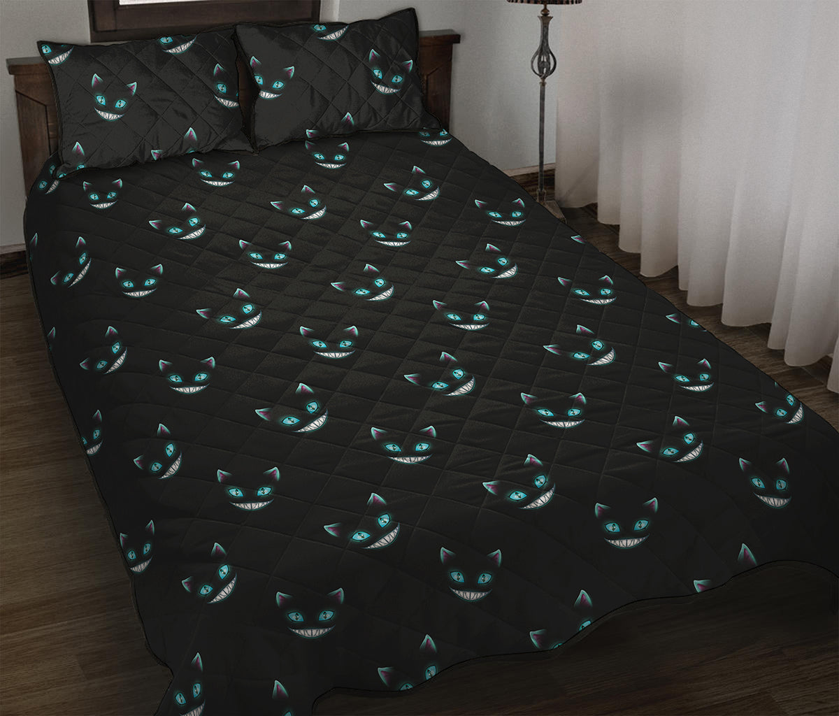 Black Cheshire Cat Pattern Print Quilt Bed Set