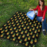Black Cute Pineapple Pattern Print Quilt