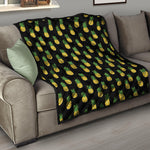 Black Cute Pineapple Pattern Print Quilt