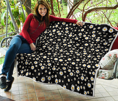 Black Daisy Floral Pattern Print Quilt