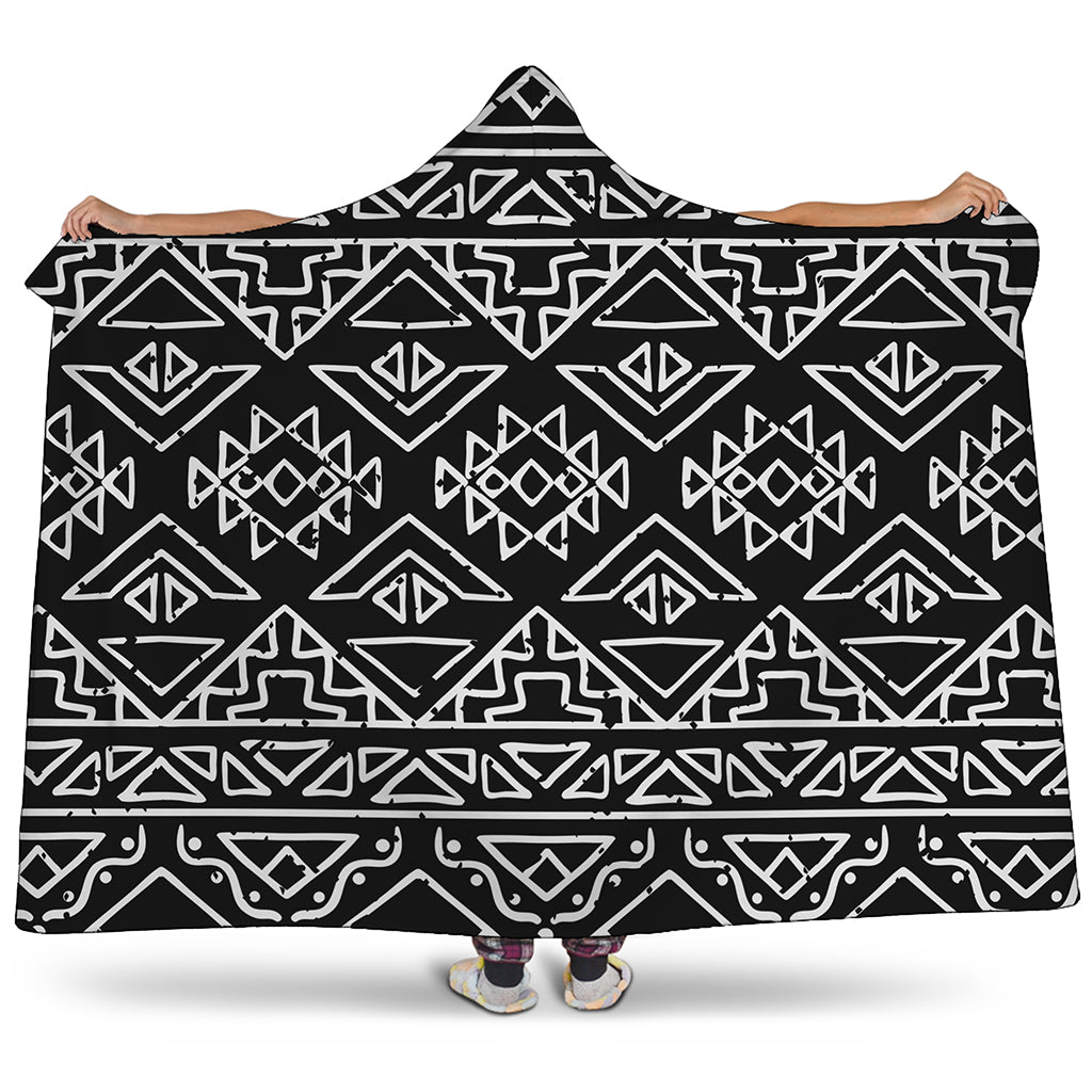 Black Ethnic Aztec Pattern Print Hooded Blanket