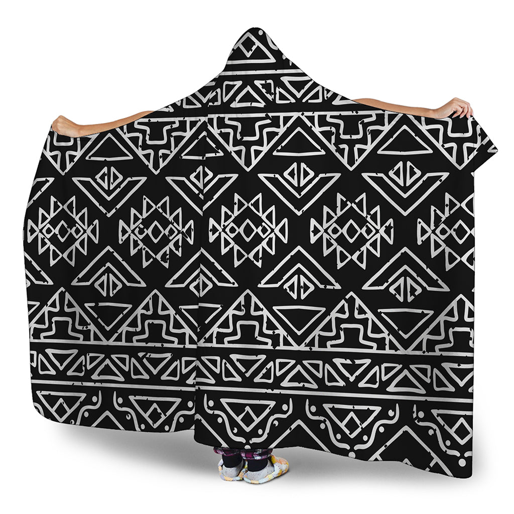 Black Ethnic Aztec Pattern Print Hooded Blanket
