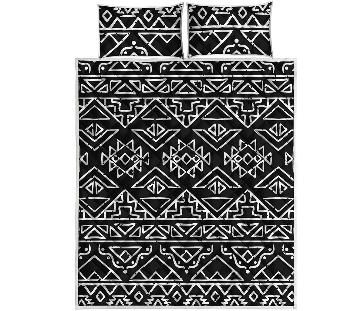 Black Ethnic Aztec Pattern Print Quilt Bed Set