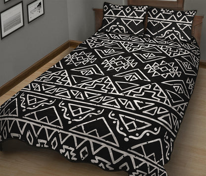 Black Ethnic Aztec Pattern Print Quilt Bed Set