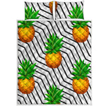 Black Geometric Pineapple Pattern Print Quilt Bed Set