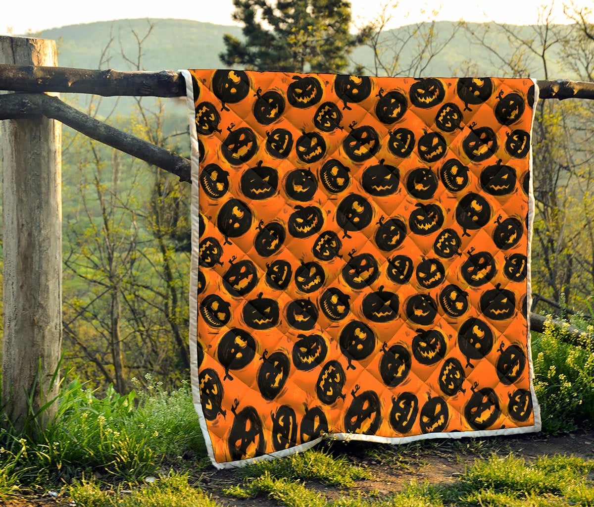 Black Halloween Pumpkin Pattern Print Quilt