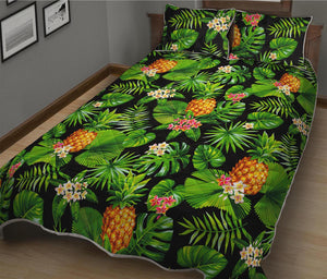 Black Hawaiian Pineapple Pattern Print Quilt Bed Set