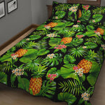 Black Hawaiian Pineapple Pattern Print Quilt Bed Set