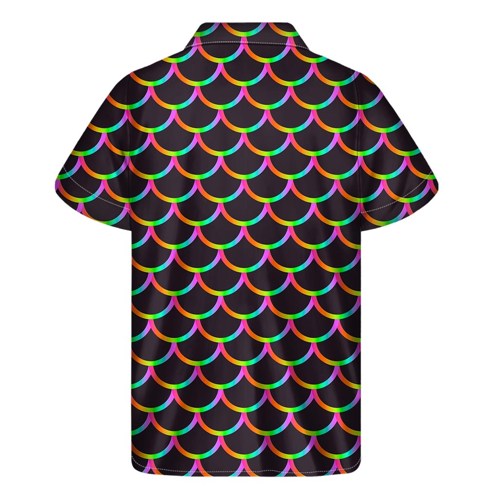 Black Mermaid Scales Pattern Print Men's Short Sleeve Shirt