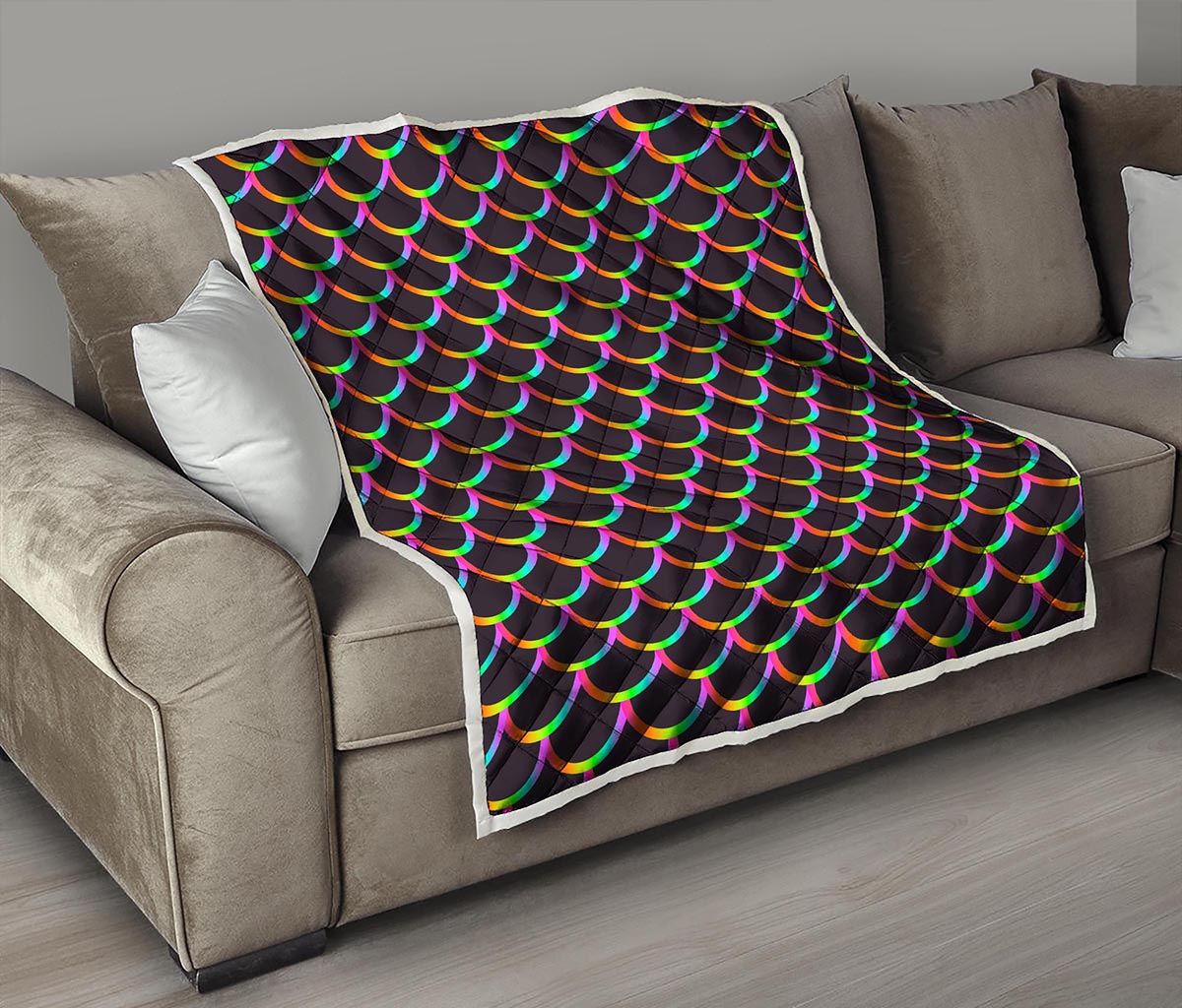 Black Mermaid Scales Pattern Print Quilt