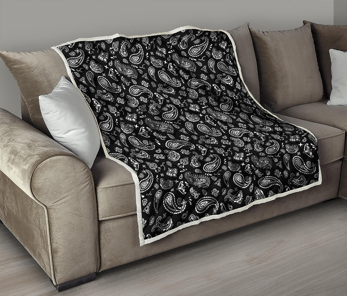 Black Paisley Bandana Pattern Print Quilt