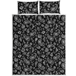 Black Paisley Bandana Pattern Print Quilt Bed Set