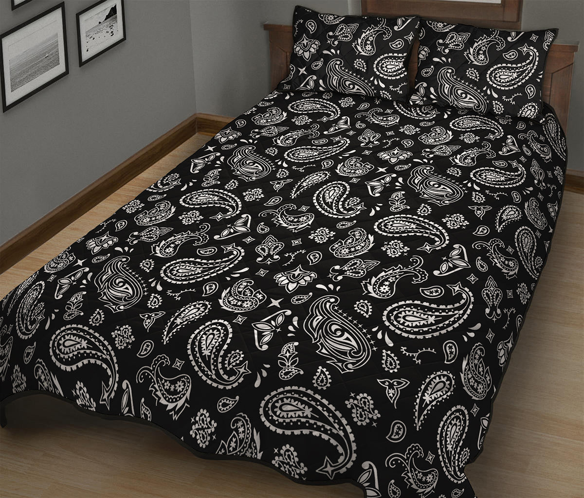Black Paisley Bandana Pattern Print Quilt Bed Set