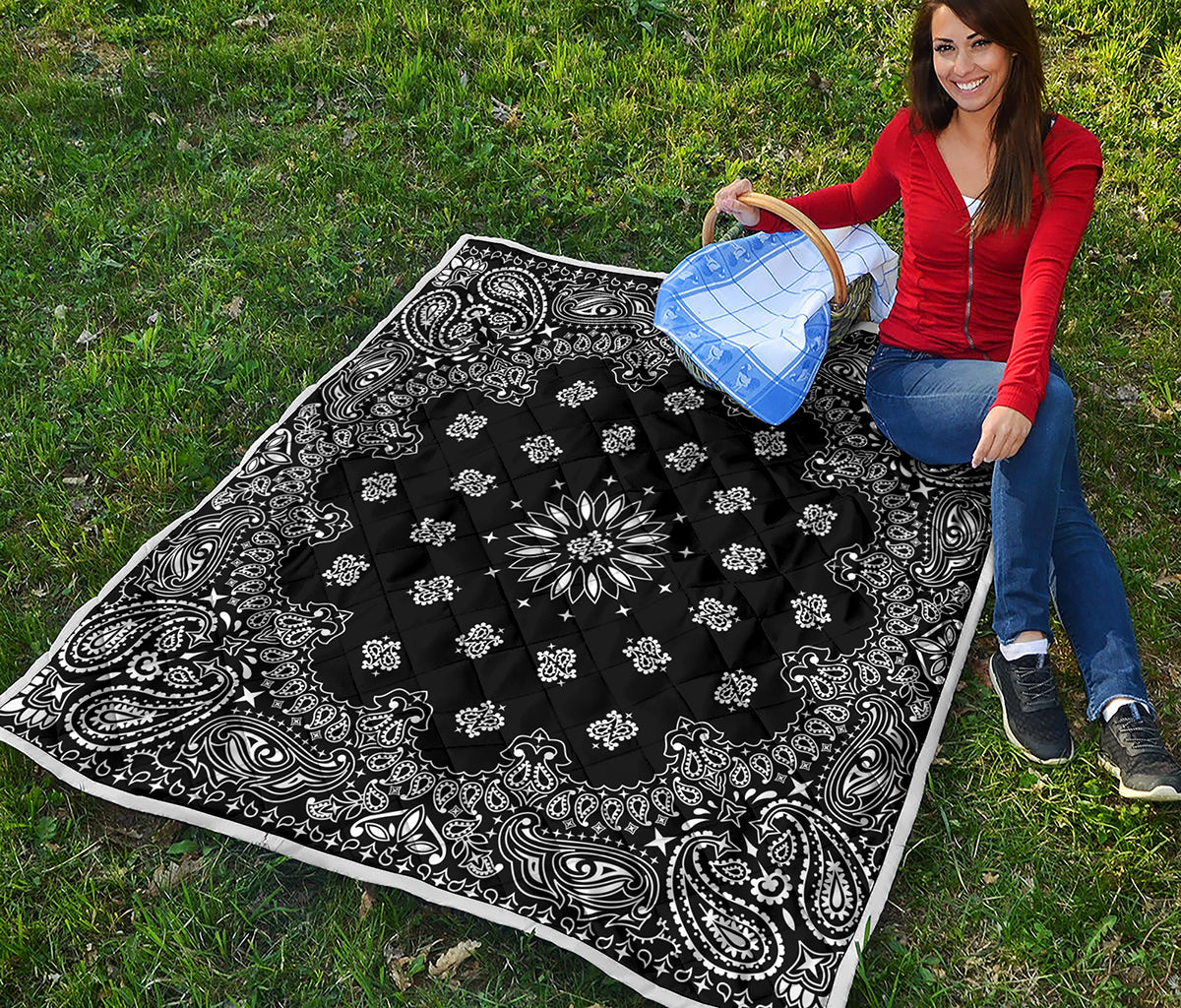 Black Paisley Bandana Print Quilt