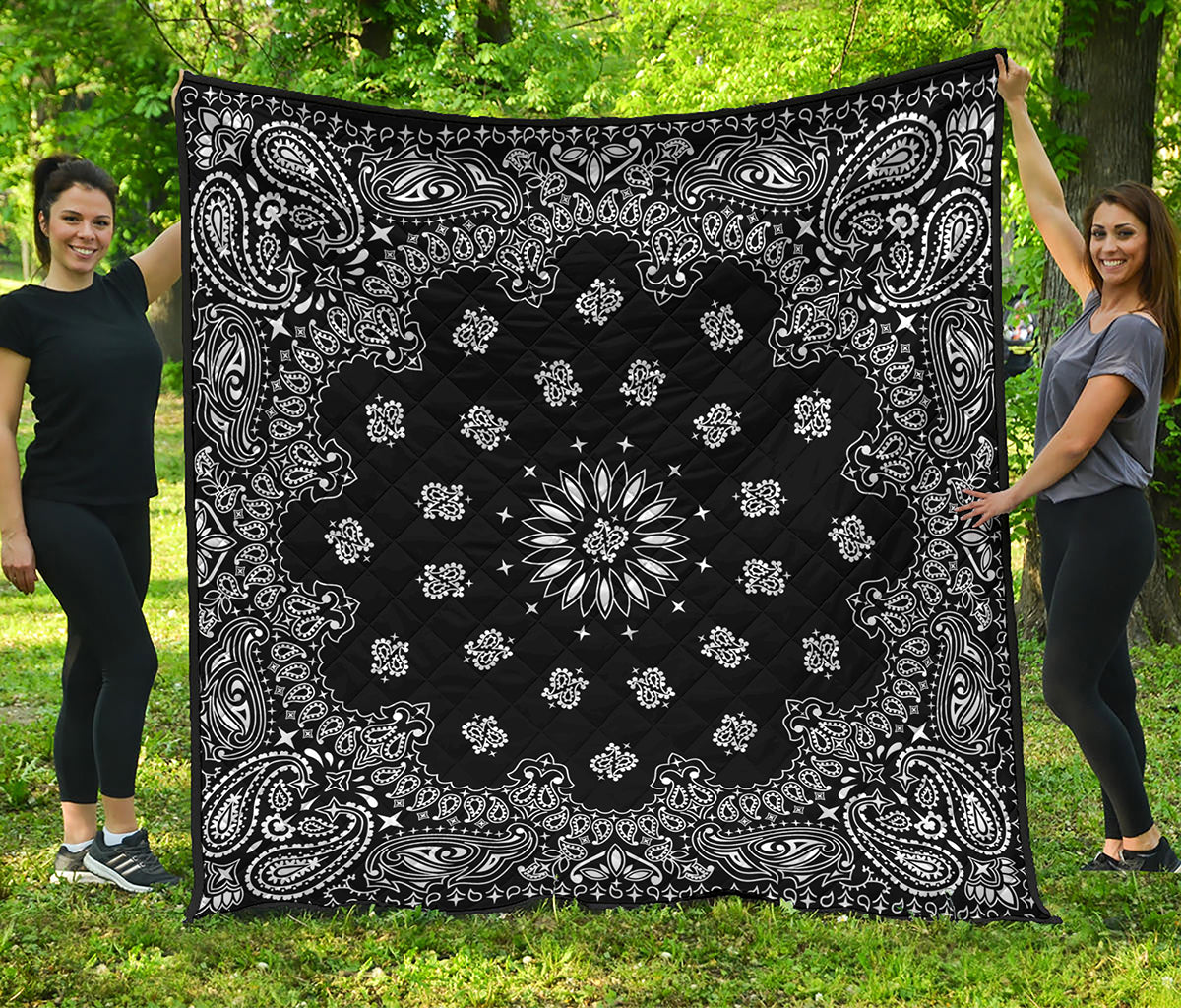 Black Paisley Bandana Print Quilt