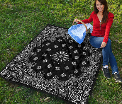 Black Paisley Bandana Print Quilt