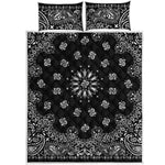 Black Paisley Bandana Print Quilt Bed Set