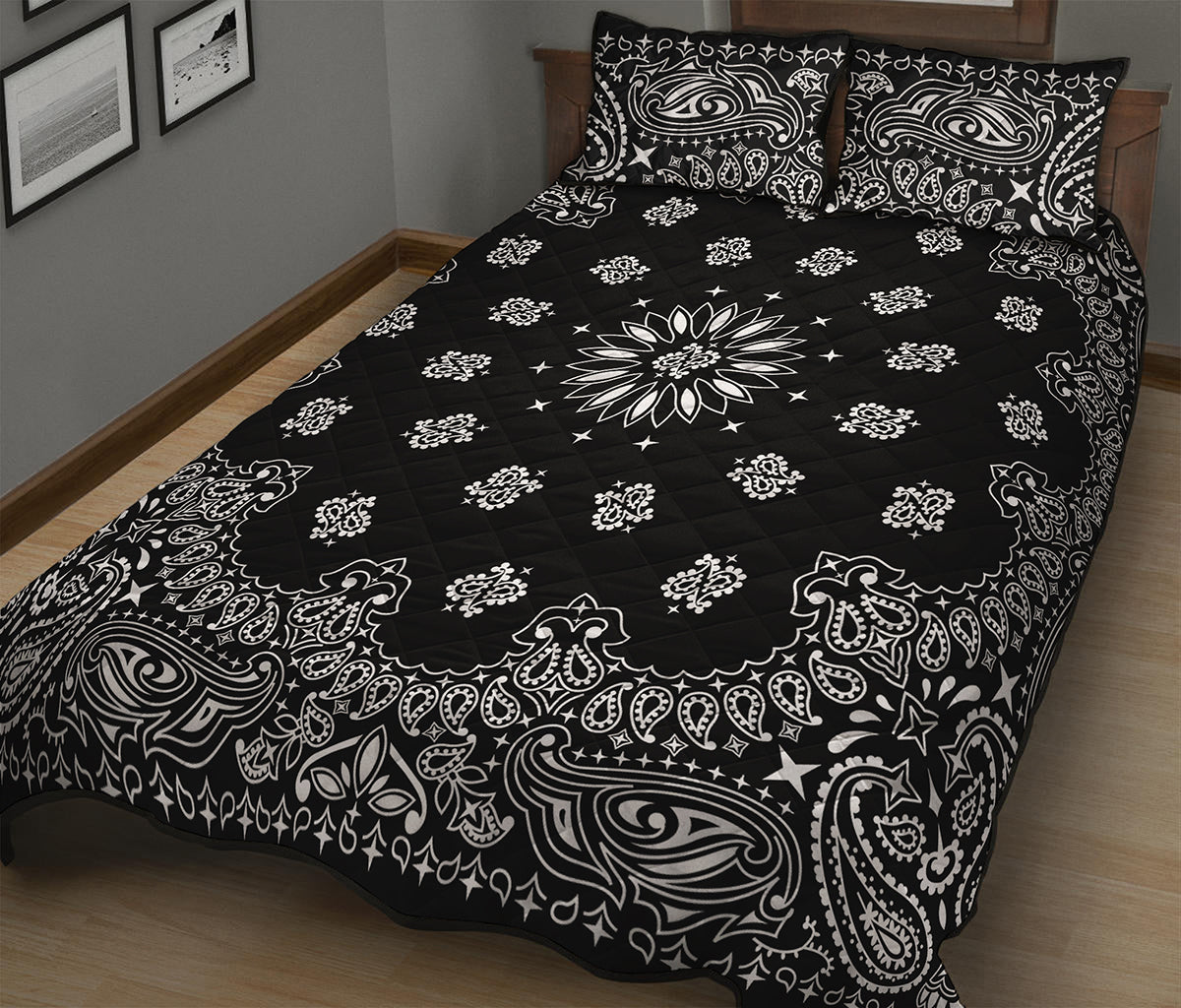 Black Paisley Bandana Print Quilt Bed Set