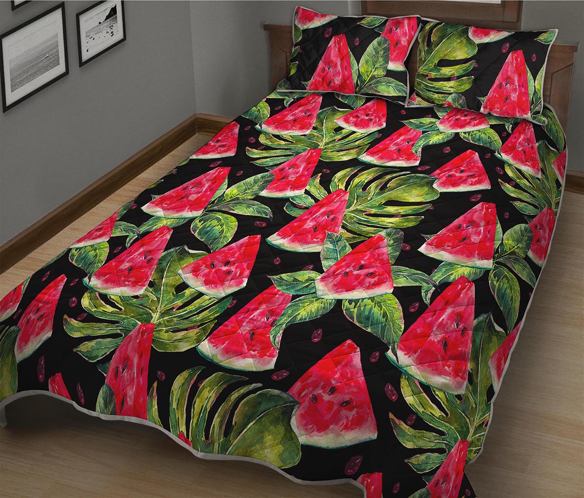 Black Palm Leaf Watermelon Pattern Print Quilt Bed Set