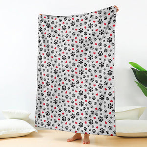 Black Paw And Heart Pattern Print Blanket