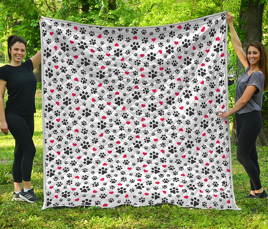 Black Paw And Heart Pattern Print Quilt