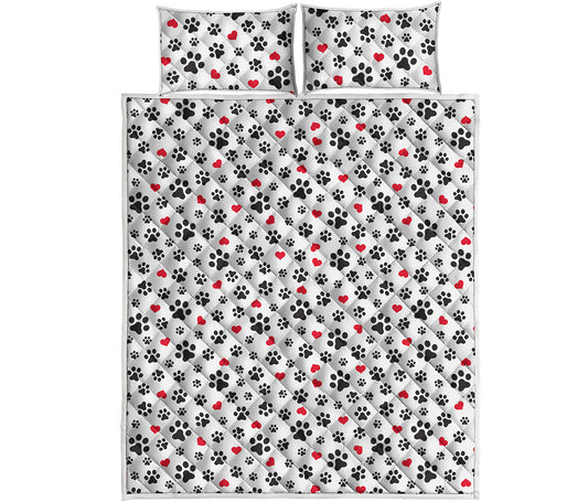 Black Paw And Heart Pattern Print Quilt Bed Set