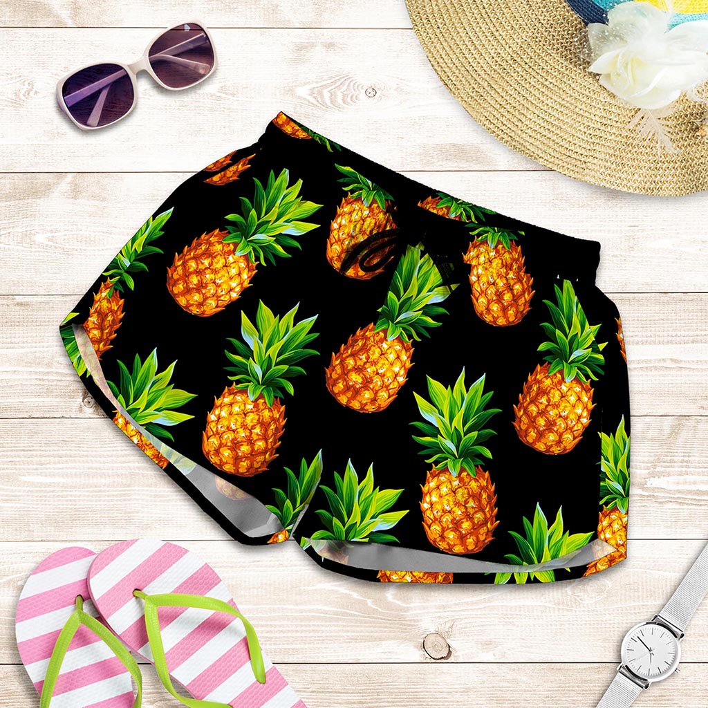 Black Pineapple Pattern Print Women's Shorts