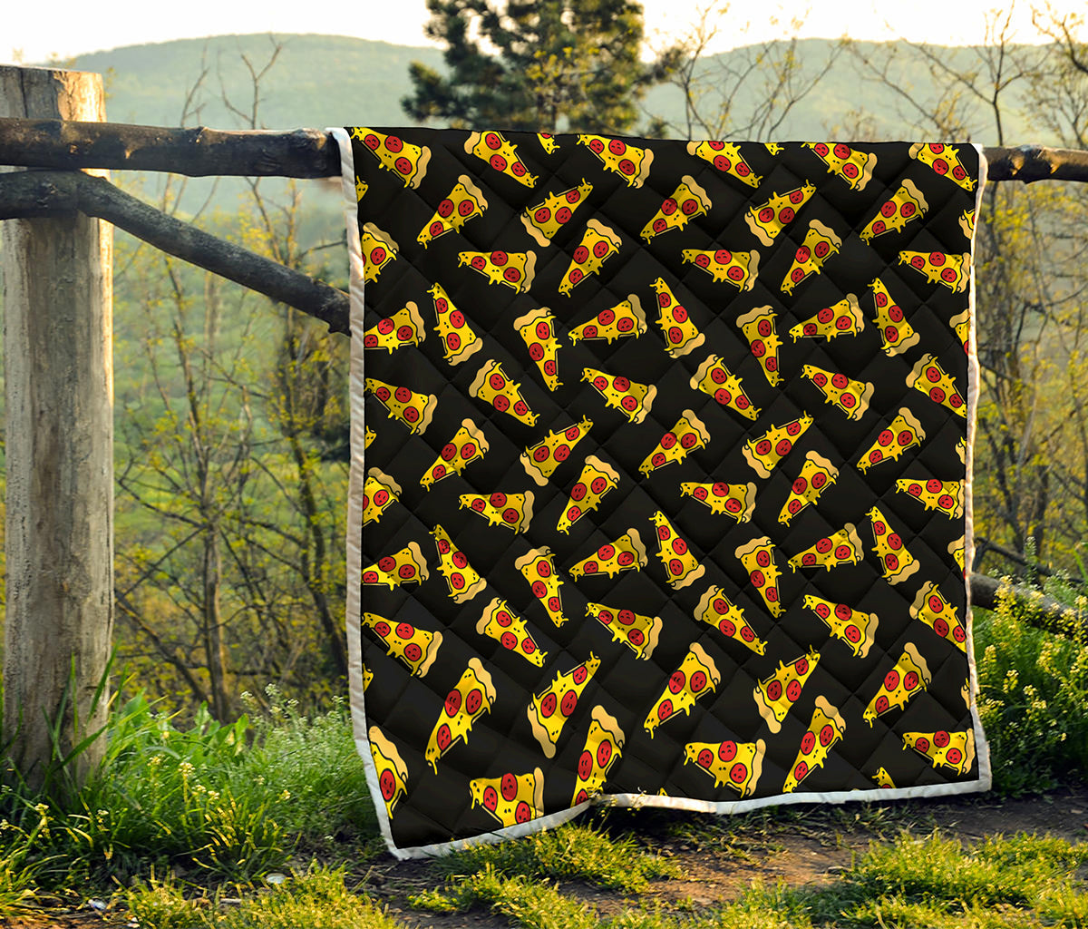 Black Pizza Pattern Print Quilt