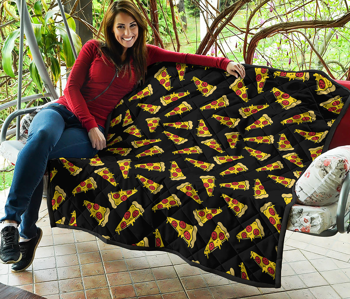 Black Pizza Pattern Print Quilt