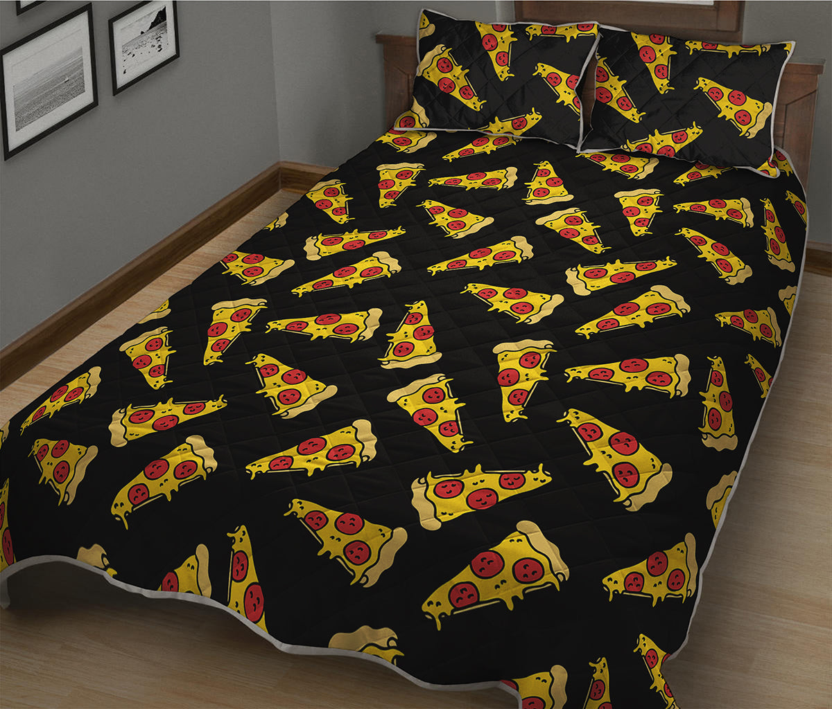 Black Pizza Pattern Print Quilt Bed Set