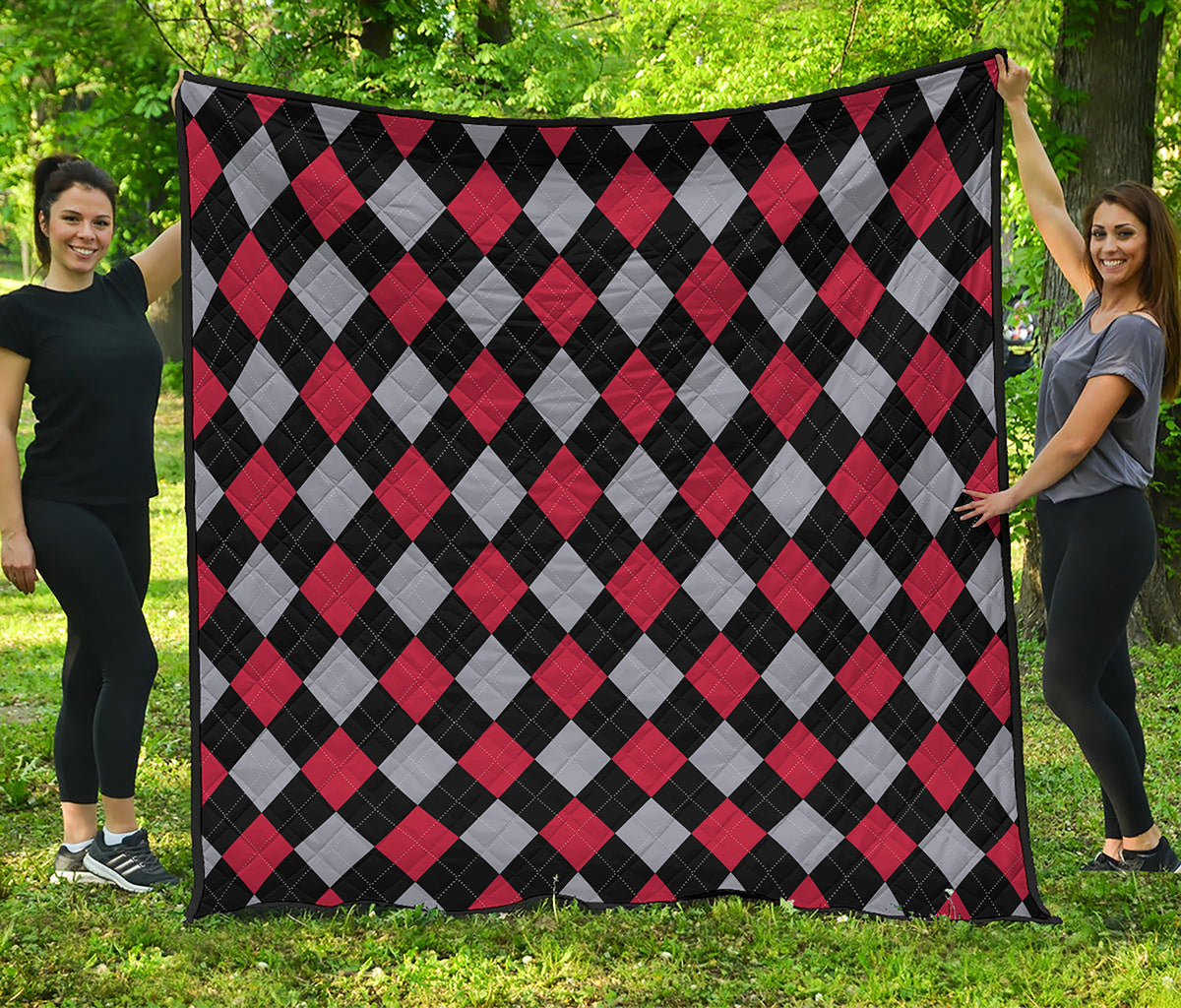 Black Red And Grey Argyle Pattern Print Quilt
