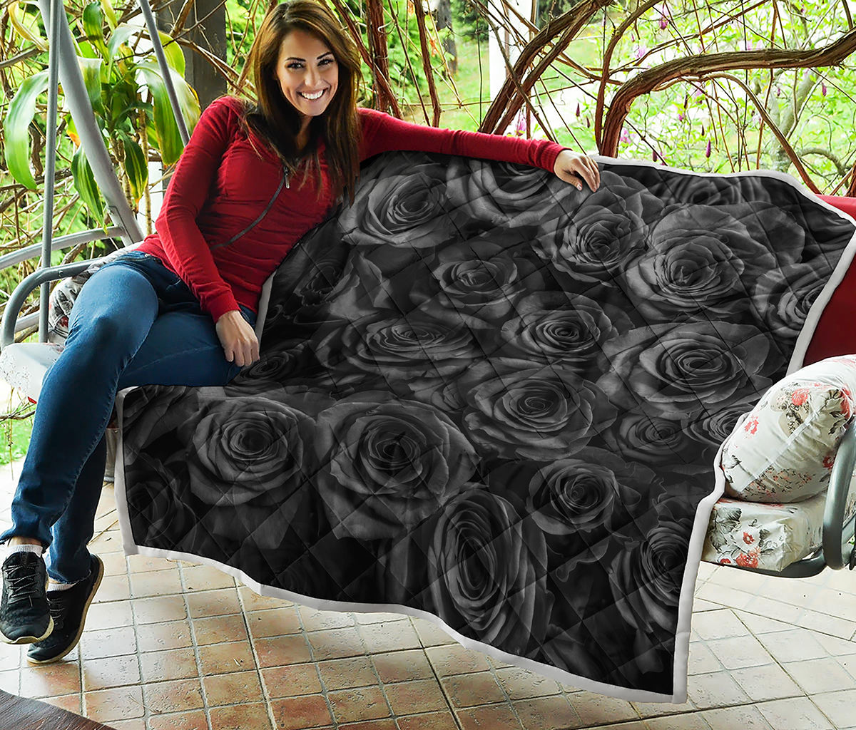 Black Rose Print Quilt