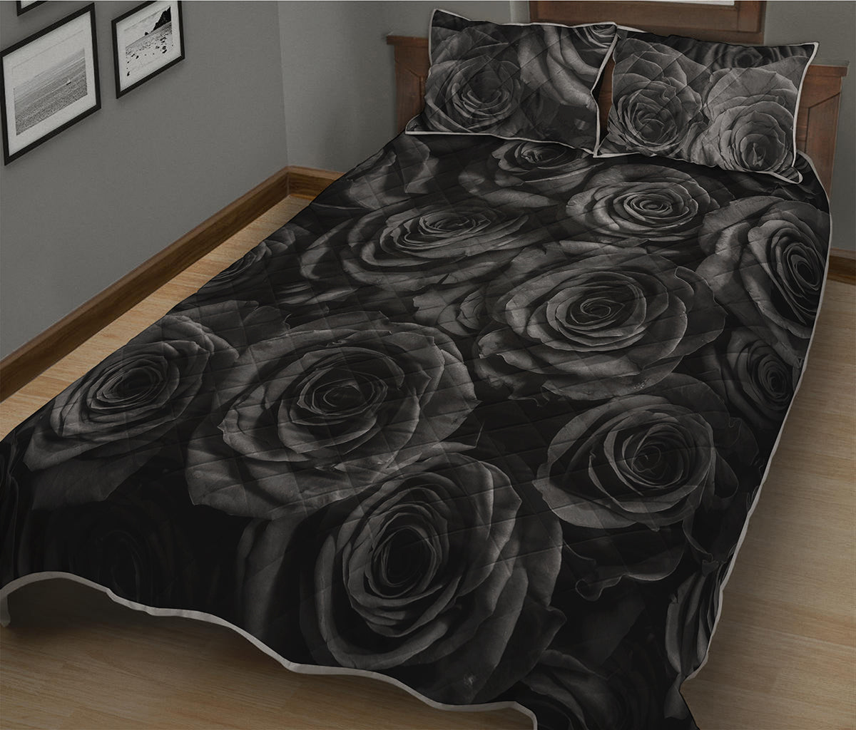 Black Rose Print Quilt Bed Set