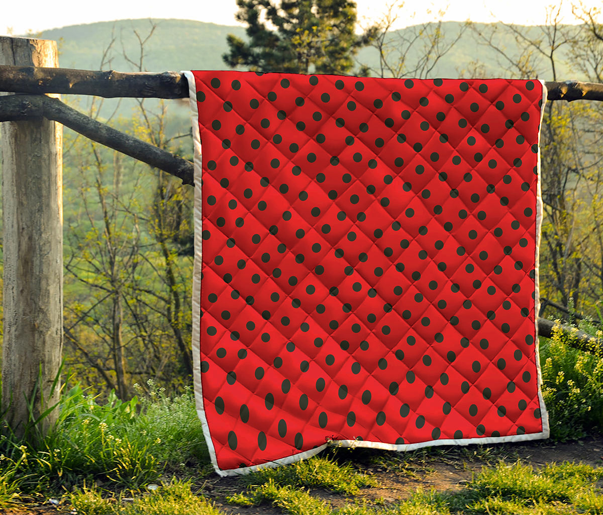 Black Spots Ladybird Pattern Print Quilt