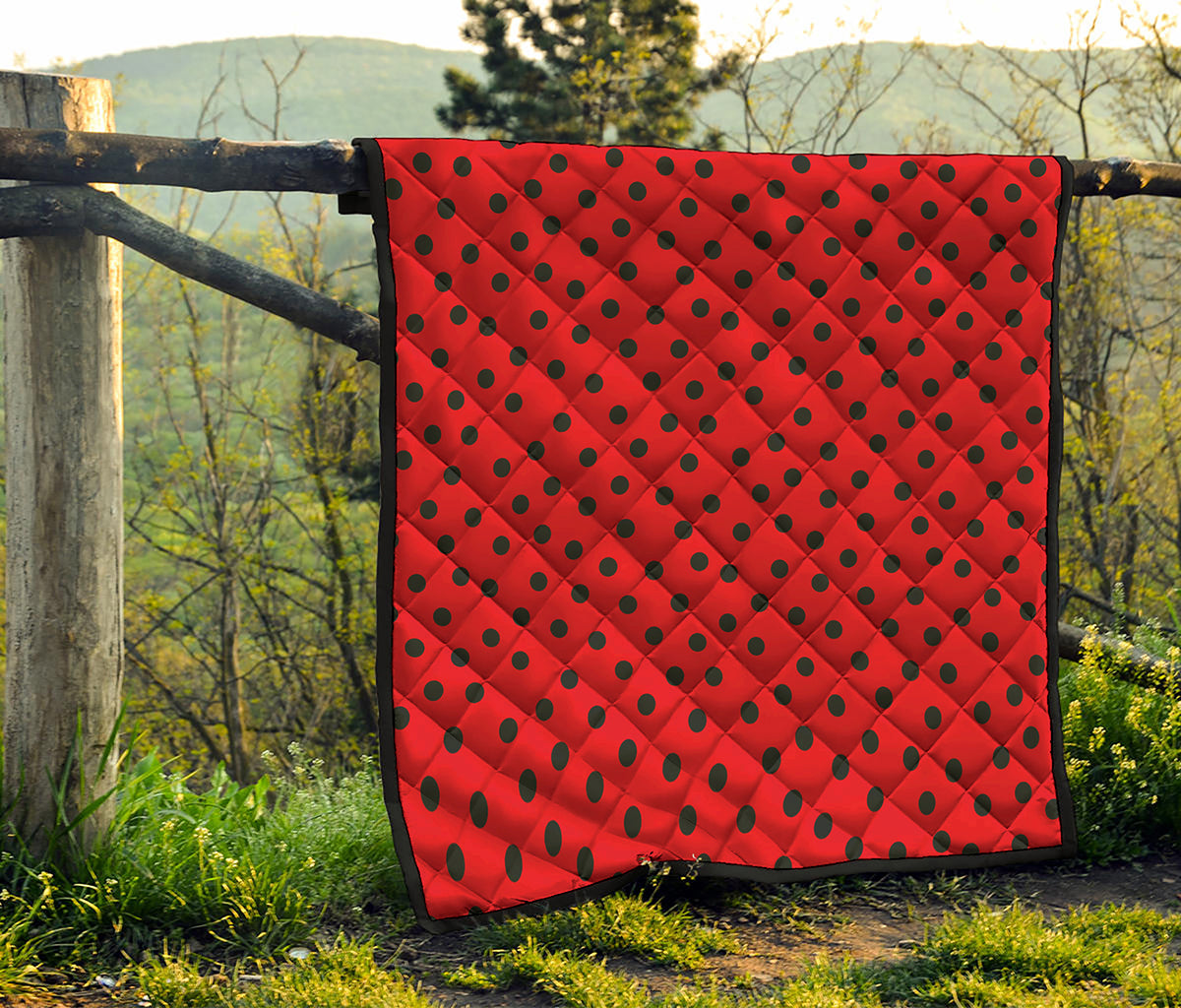 Black Spots Ladybird Pattern Print Quilt