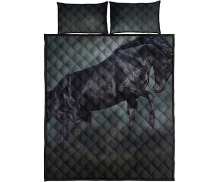 Black Stallion Horse Print Quilt Bed Set