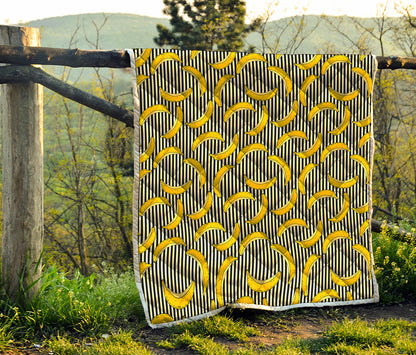Black Striped Banana Pattern Print Quilt