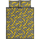 Black Striped Banana Pattern Print Quilt Bed Set