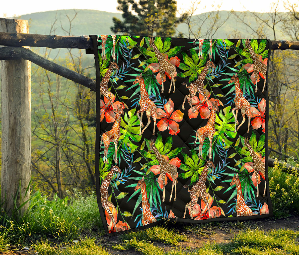 Black Tropical Giraffe Pattern Print Quilt